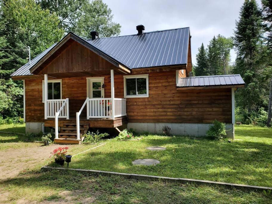 Chalet Riviere - Bord De Riviere - Romantique Сент-Алексі-де-Мон Екстер'єр фото