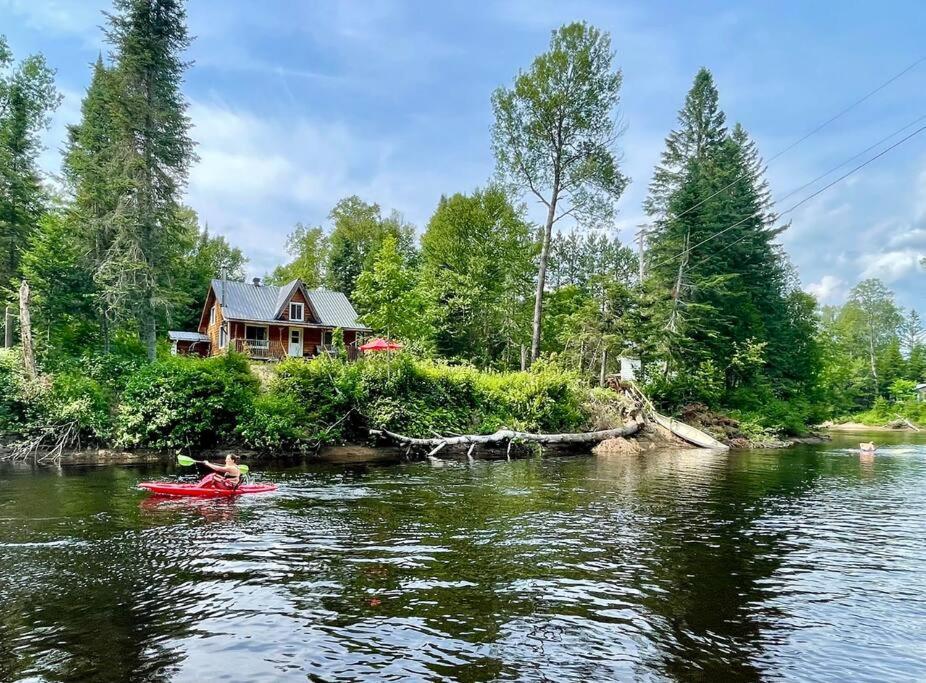 Chalet Riviere - Bord De Riviere - Romantique Сент-Алексі-де-Мон Екстер'єр фото